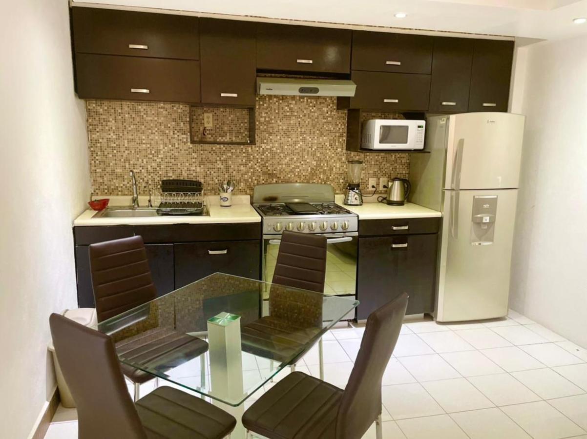 Sky Inn Acapulco Y Condominio Mediterrane Kültér fotó